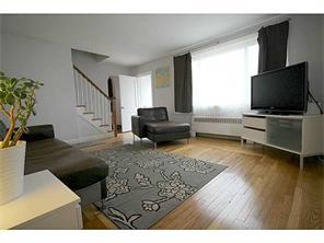 81 Warwick Rd, Pawtucket, RI 02861 photo 4