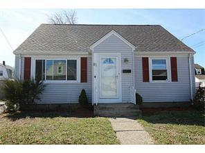 81 Warwick Rd, Pawtucket, RI 02861 photo 1