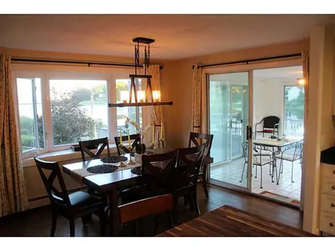 154 Old Mill Blvd, Warwick, RI 02889 photo 5