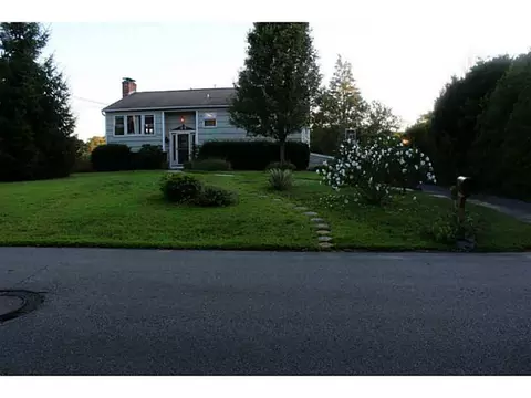 154 Old Mill Blvd, Warwick, RI 02889 photo 1
