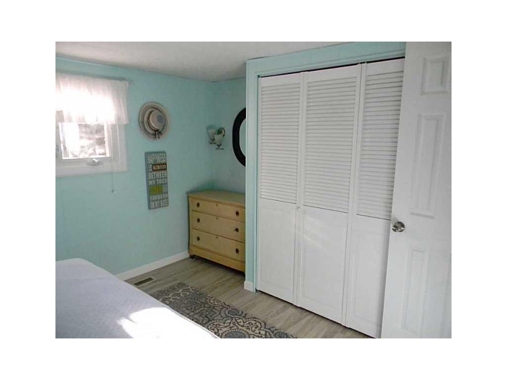 26 Oak Ter, Mapleville, RI 02839 photo 16