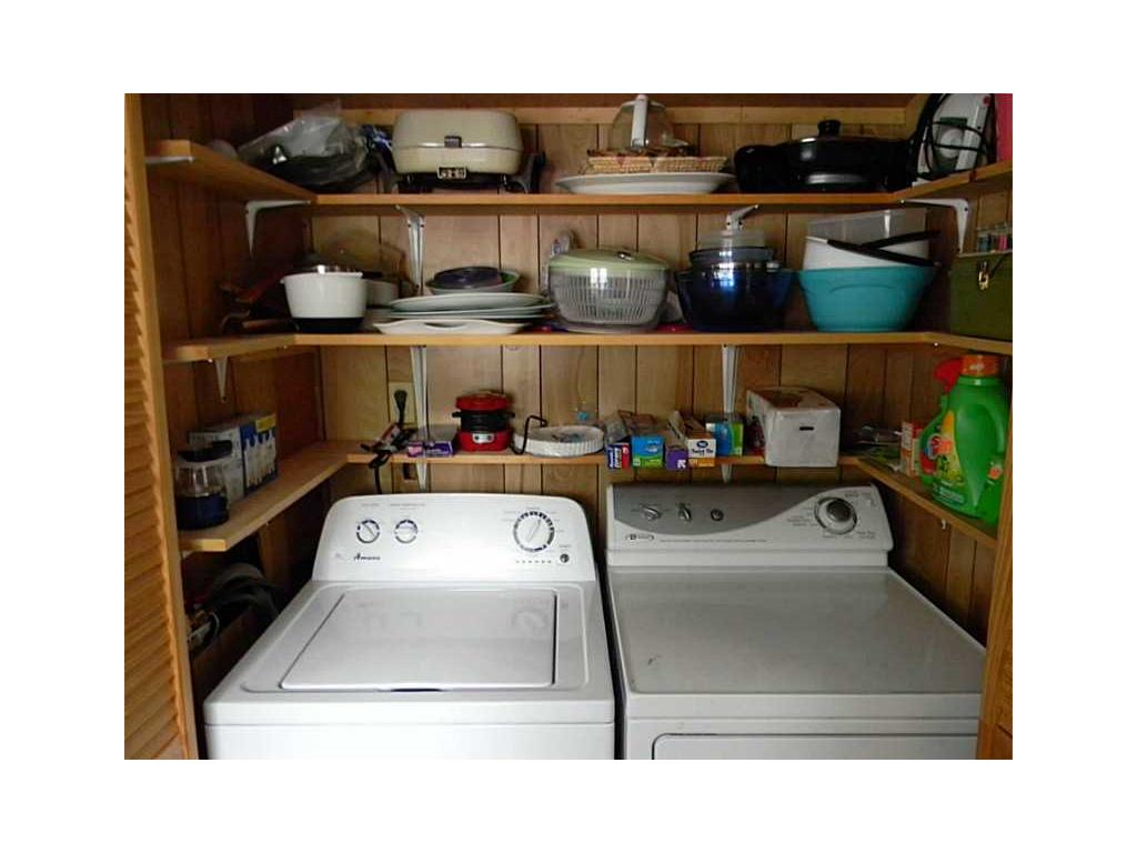 26 Oak Ter, Mapleville, RI 02839 photo 7