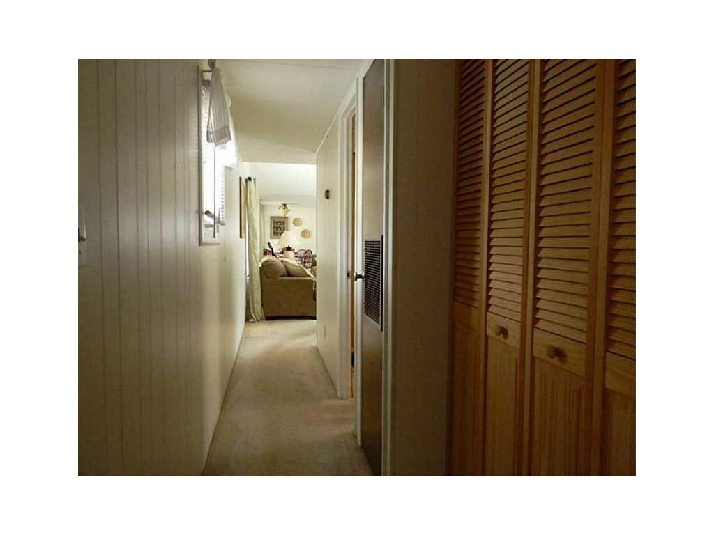 26 Oak Ter, Mapleville, RI 02839 photo 12