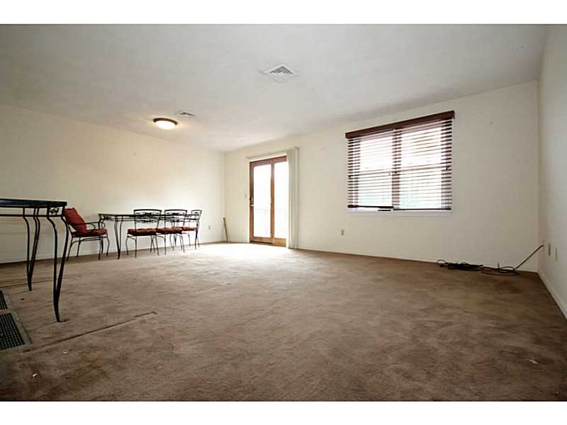1204 Brookhaven Ln, Woonsocket, RI 02895 photo 2