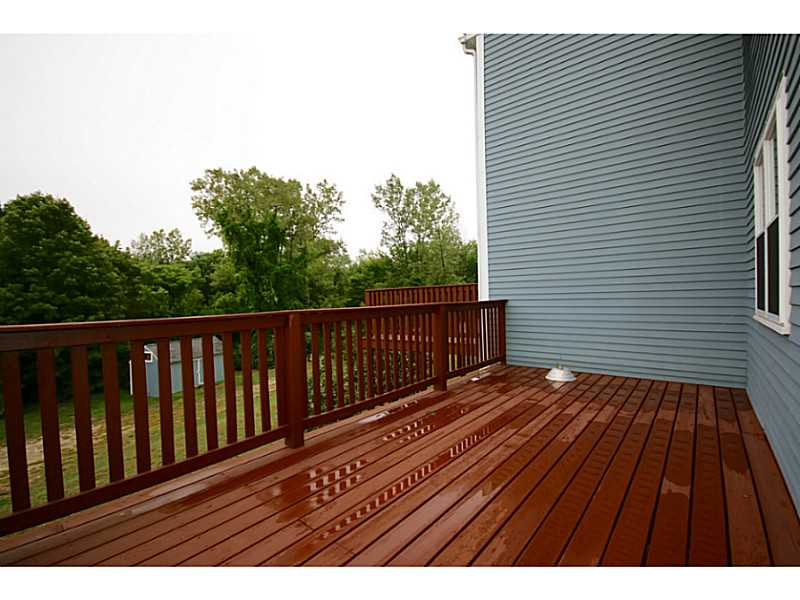 1204 Brookhaven Ln, Woonsocket, RI 02895 photo 8