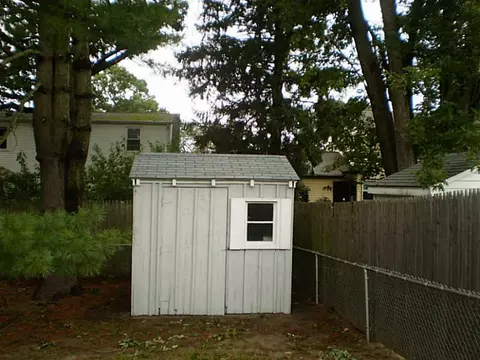 23 Audubon Rd, Warwick, RI 02888 photo 4