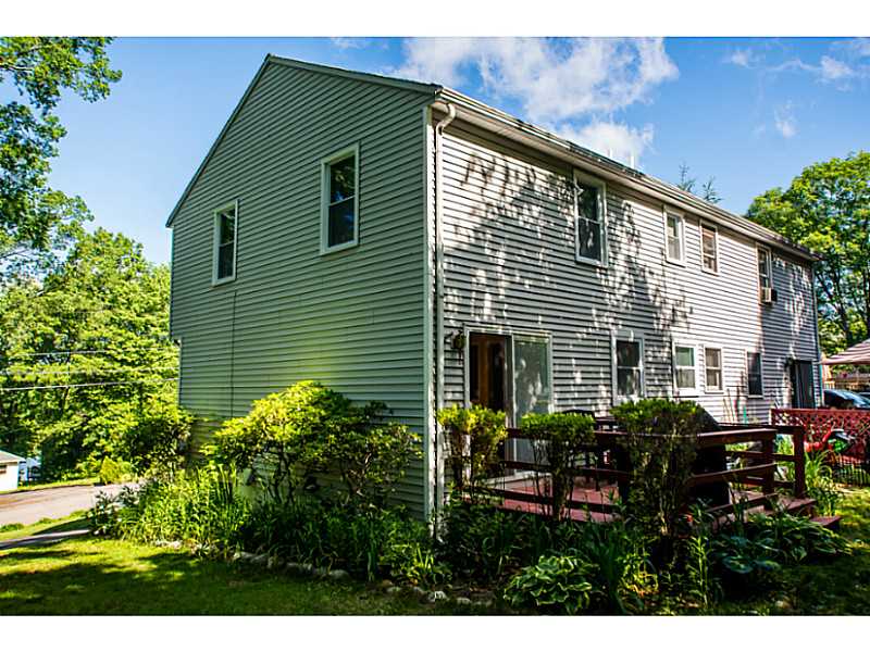 77 Edgewater Dr, Blackstone, MA 01504 photo 19