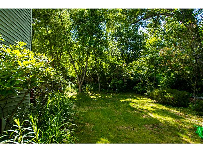 77 Edgewater Dr, Blackstone, MA 01504 photo 21