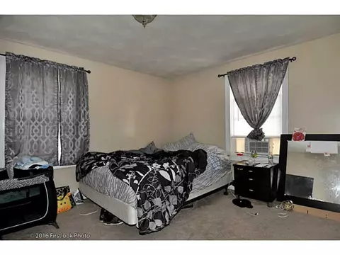 152 Burnside Ave, Woonsocket, RI 02895 photo 10