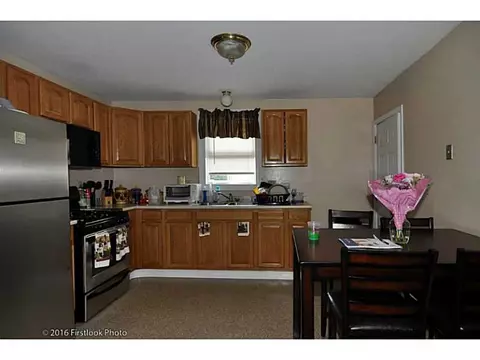 152 Burnside Ave, Woonsocket, RI 02895 photo 5