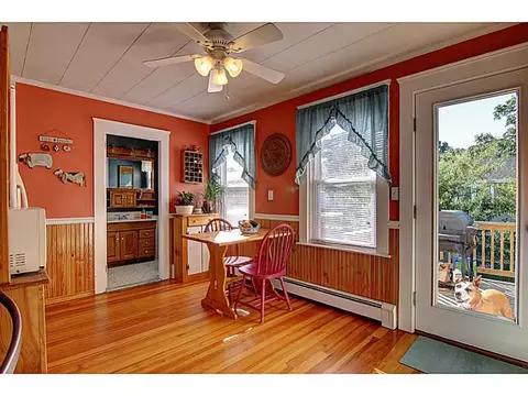150 Vernon St, Warwick, RI 02889 photo 6