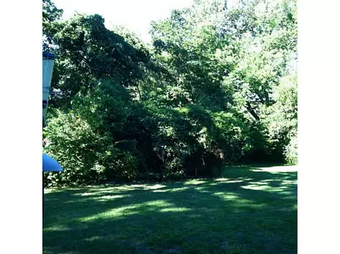 101 Hess Ave, Warwick, RI 02889 photo 2