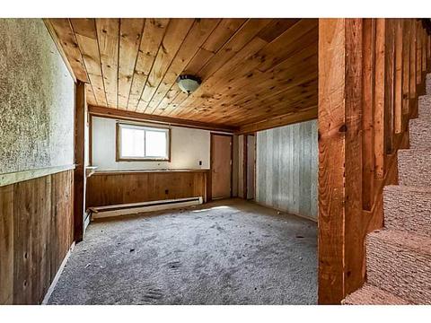 954 Park Ave, Woonsocket, RI 02895 photo 17