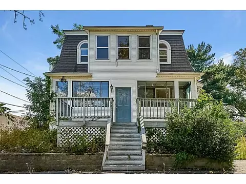 954 Park Ave, Woonsocket, RI 02895 photo 1