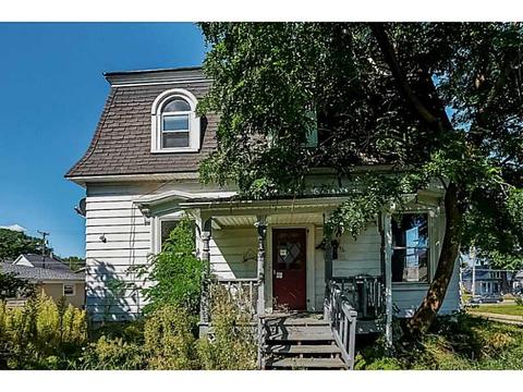 954 Park Ave, Woonsocket, RI 02895 photo 2
