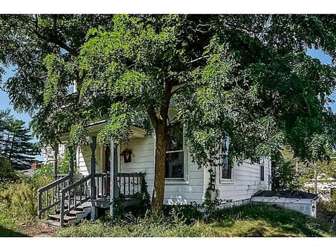 954 Park Ave, Woonsocket, RI 02895 photo 3