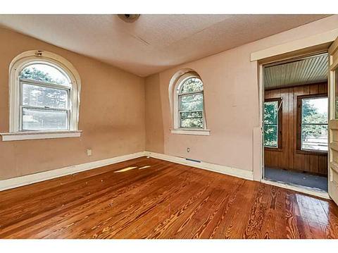 954 Park Ave, Woonsocket, RI 02895 photo 14