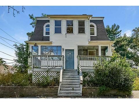 954 Park Ave, Woonsocket, RI 02895 photo 1