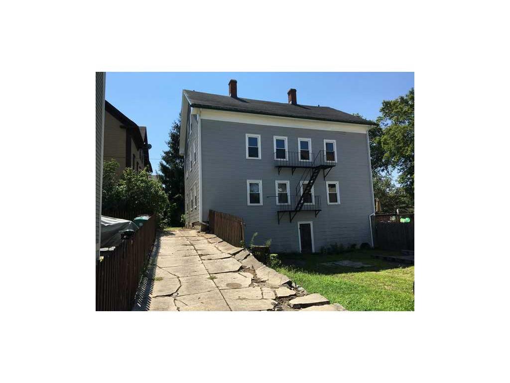 221 Cato St, Woonsocket, RI 02895 photo 3