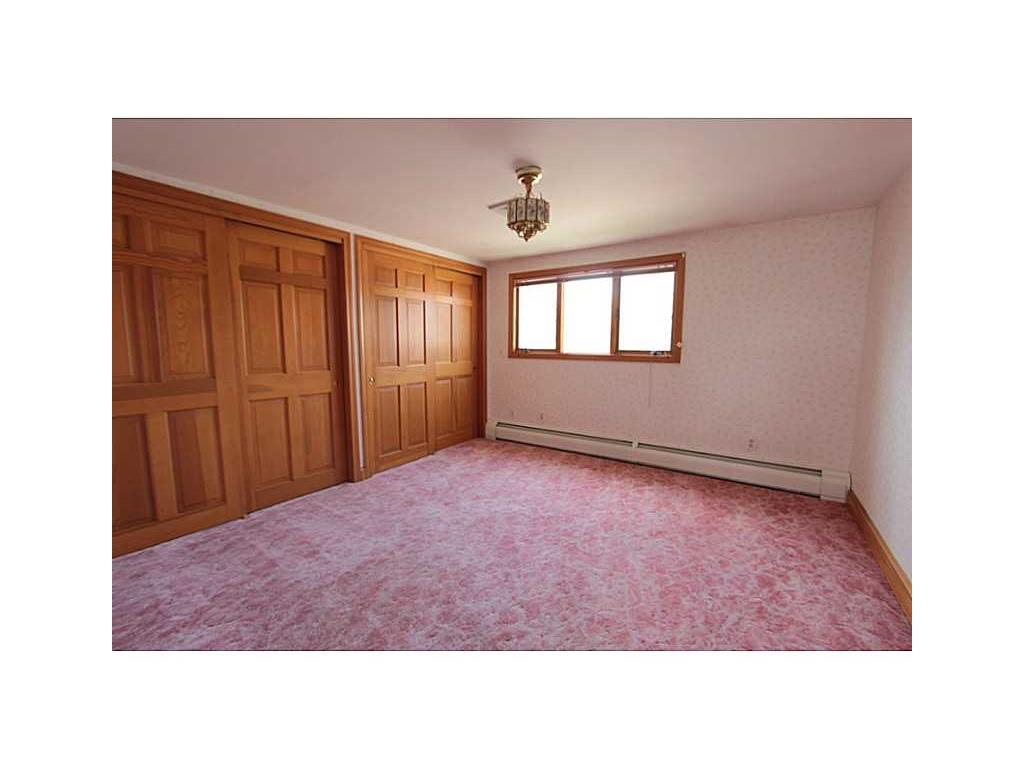 25 Silver Spring Ave, Riverside, RI 02915 photo 17