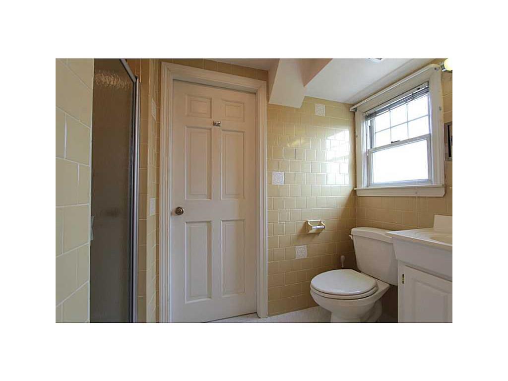 25 Silver Spring Ave, Riverside, RI 02915 photo 15