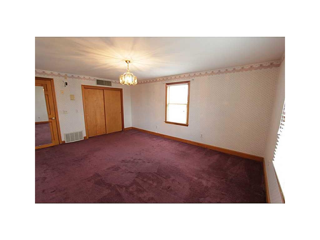 25 Silver Spring Ave, Riverside, RI 02915 photo 12