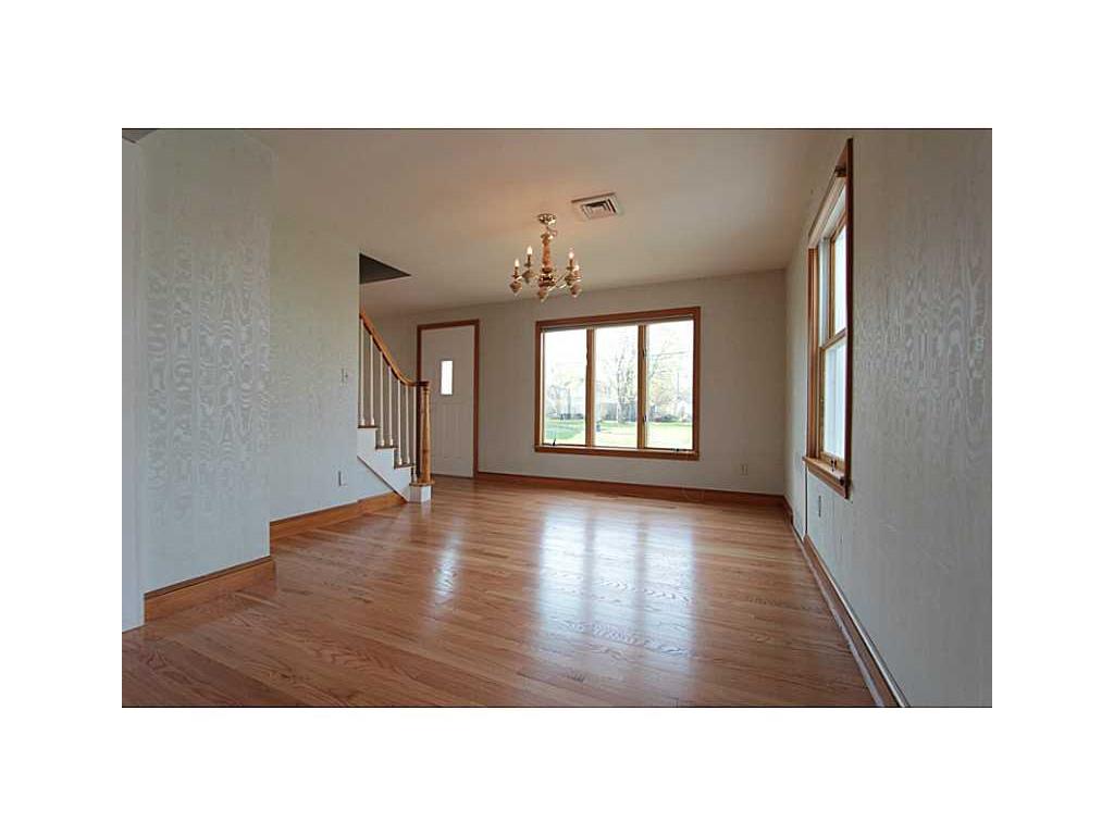 25 Silver Spring Ave, Riverside, RI 02915 photo 10