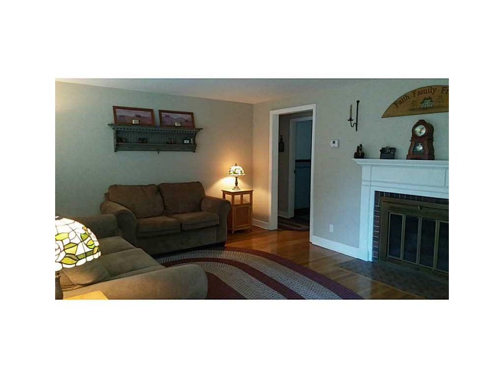 177 Vaughn Ave, Warwick, RI 02886 photo 4