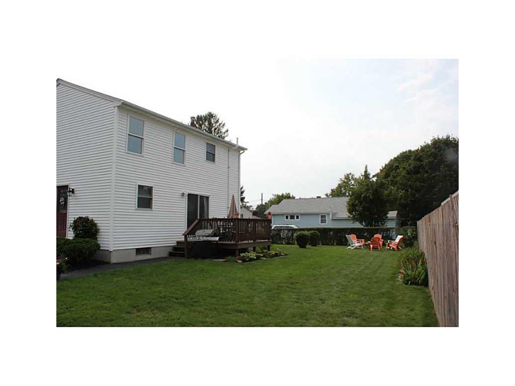 11 Thomas St, Warwick, RI 02886 photo 24