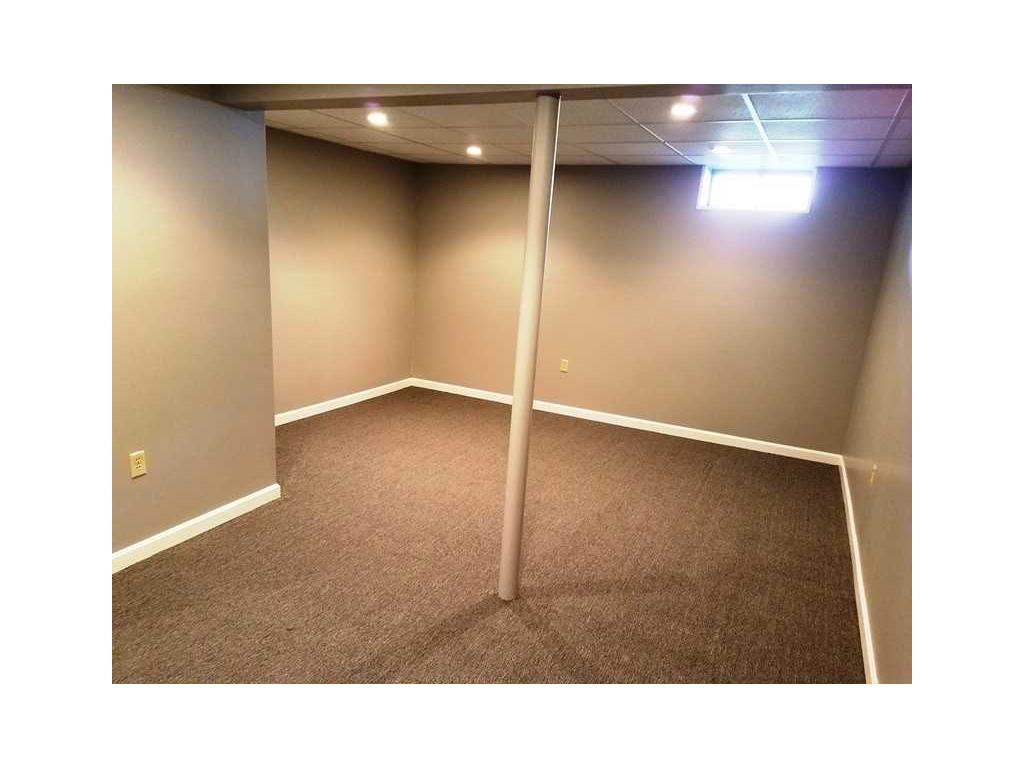 11 Thomas St, Warwick, RI 02886 photo 20