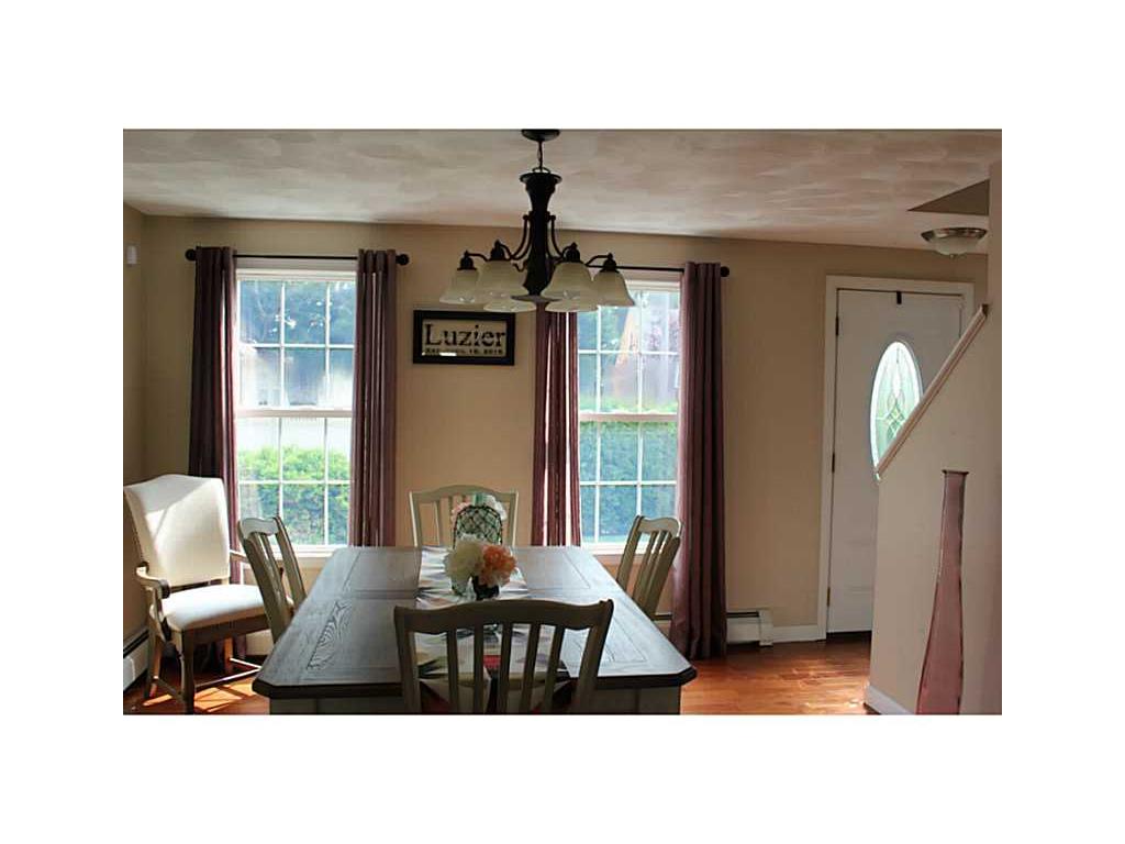 11 Thomas St, Warwick, RI 02886 photo 11