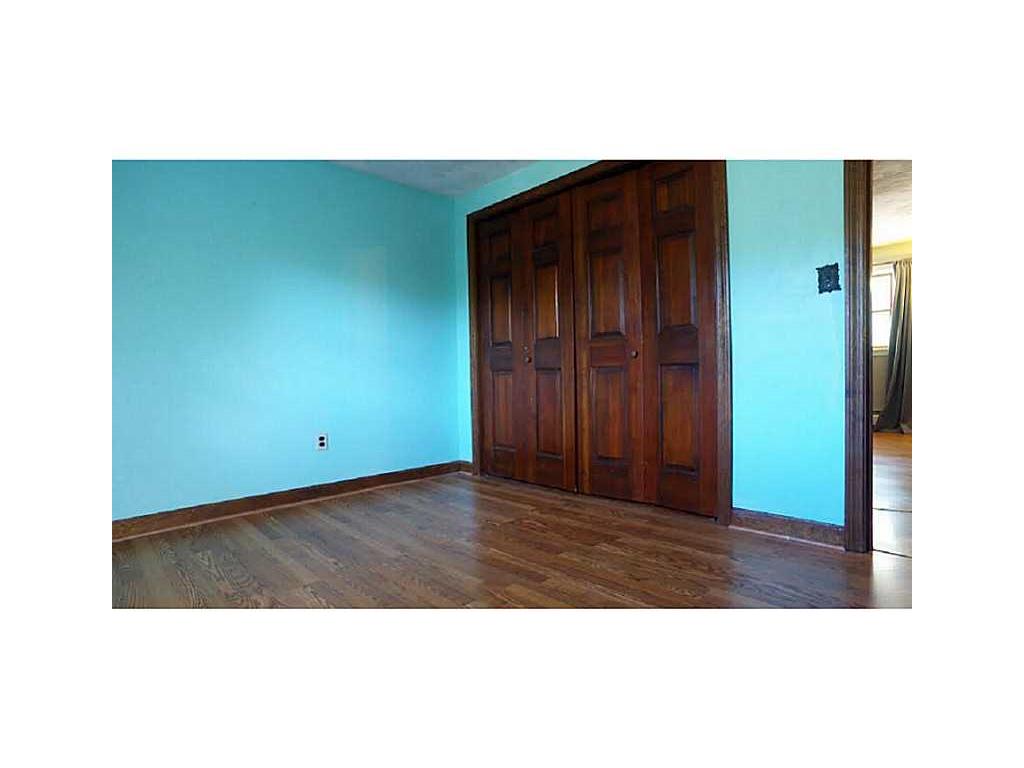134 E Killingly Rd, Foster, RI 02825 photo 8