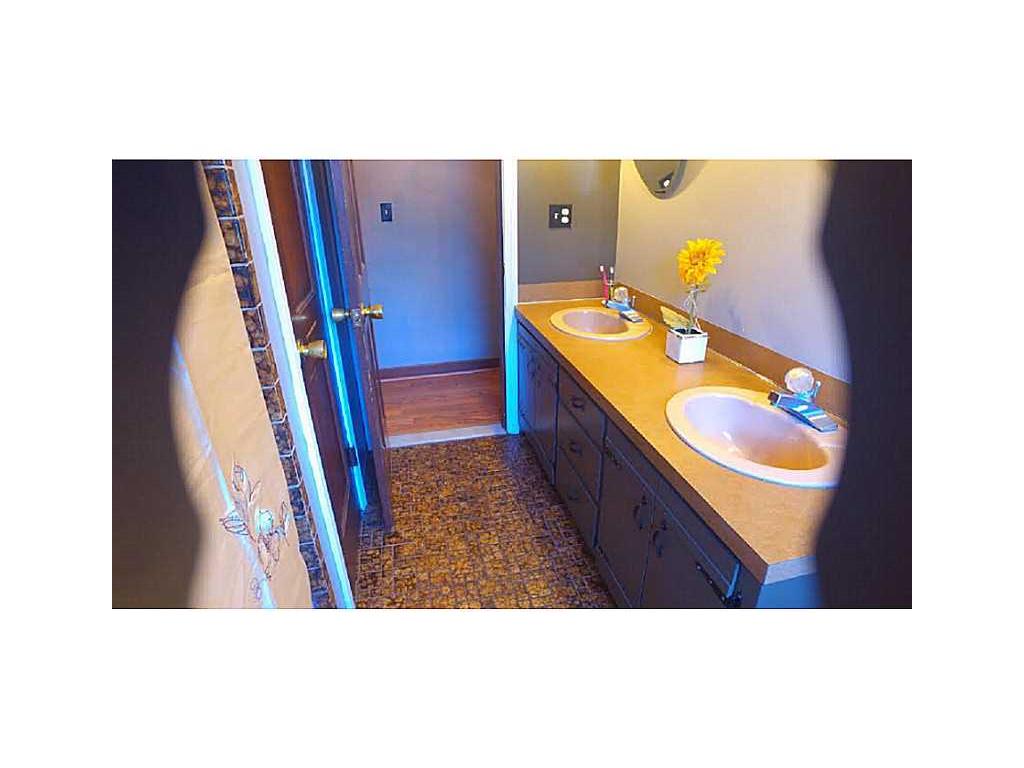 134 E Killingly Rd, Foster, RI 02825 photo 11