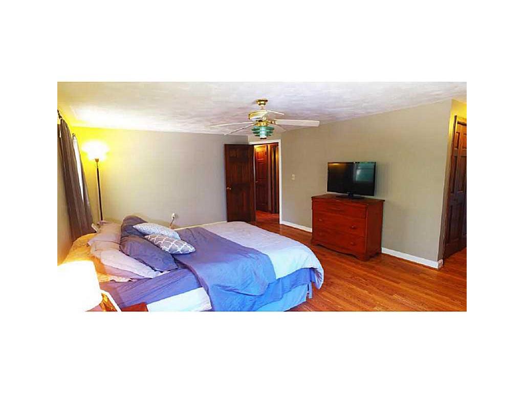 134 E Killingly Rd, Foster, RI 02825 photo 7