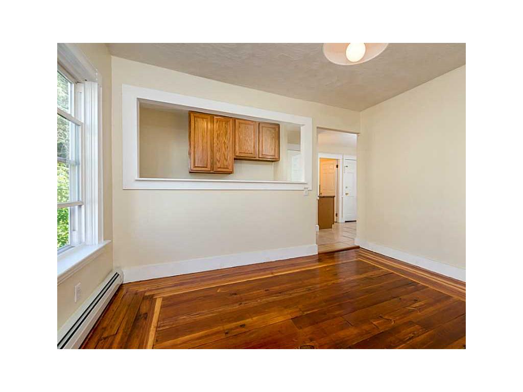 284 Orchard St, Woonsocket, RI 02895 photo 5