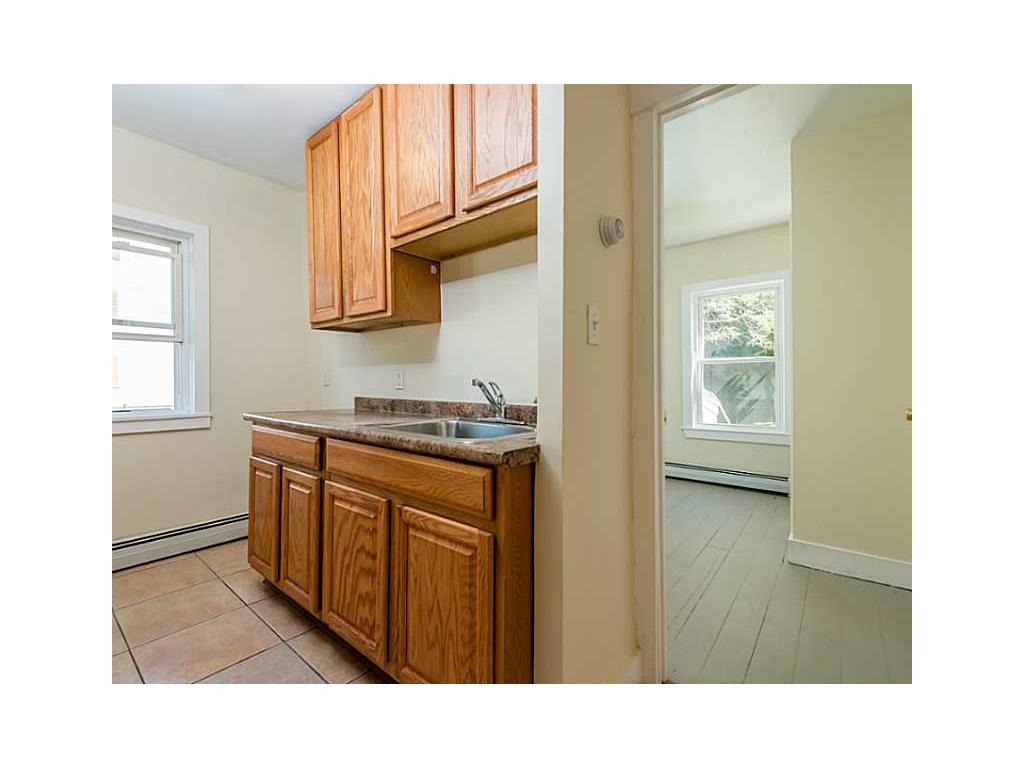 284 Orchard St, Woonsocket, RI 02895 photo 4