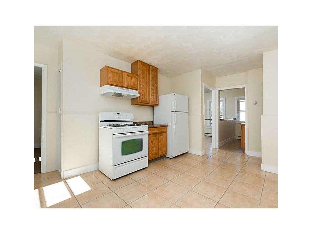 284 Orchard St, Woonsocket, RI 02895 photo 11