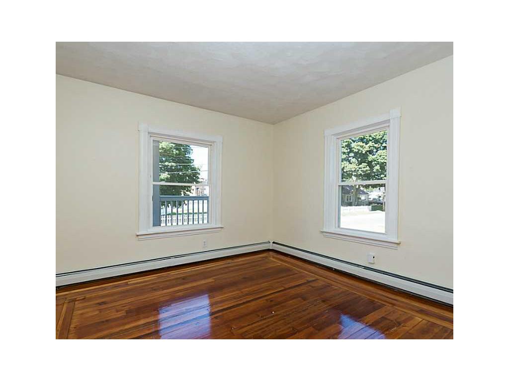 284 Orchard St, Woonsocket, RI 02895 photo 7