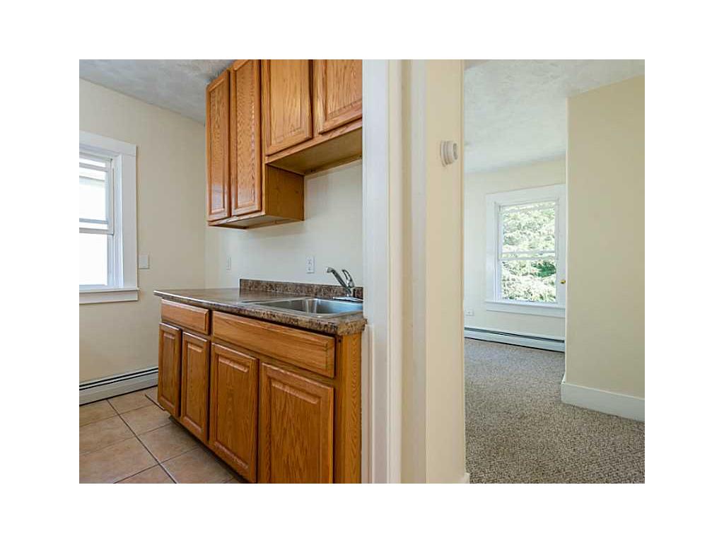 284 Orchard St, Woonsocket, RI 02895 photo 12