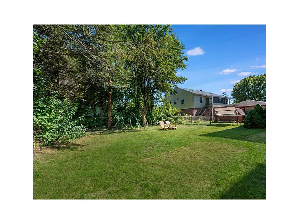 284 Orchard St, Woonsocket, RI 02895 photo 25