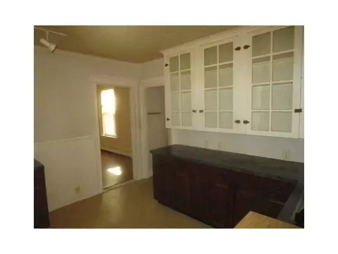 22 Grove St, Woonsocket, RI 02895 photo 13