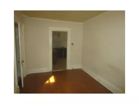 22 Grove St, Woonsocket, RI 02895 photo 11