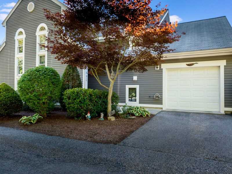 26 Devlin Cir, Blackstone, MA 01504 photo 1