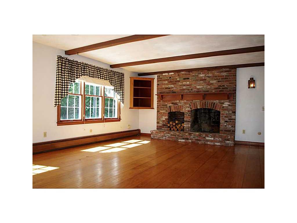 115 Lantern Ln, Exeter, RI 02822 photo 5
