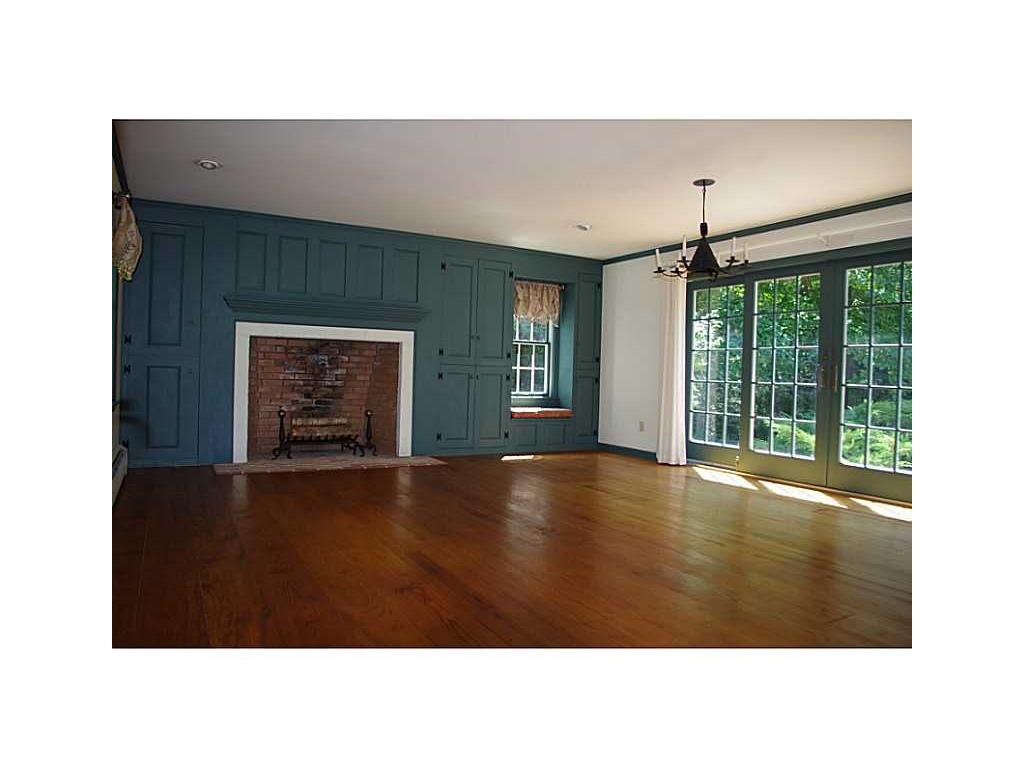 115 Lantern Ln, Exeter, RI 02822 photo 6