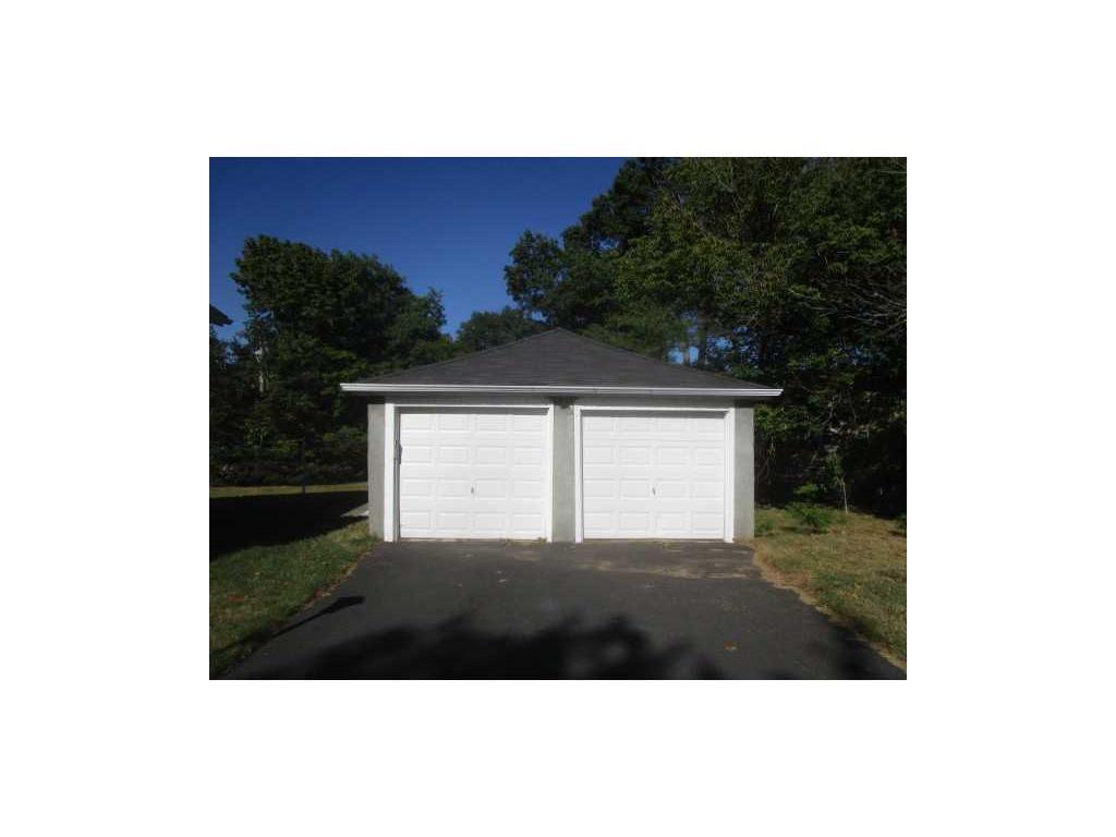 59 Wayne St, Fall River, MA 02721 photo 3