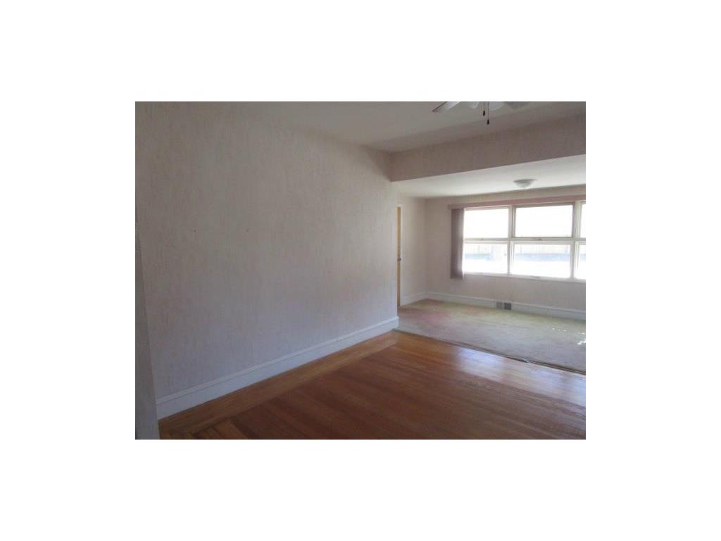 59 Wayne St, Fall River, MA 02721 photo 7