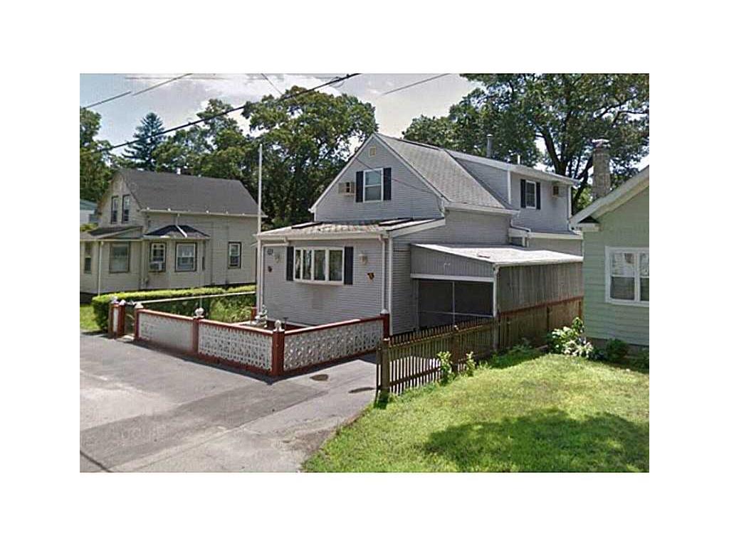 76 Northup St, Warwick, RI 02889 photo 1