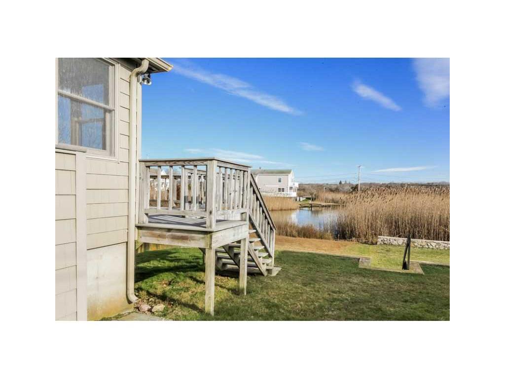 4 Ricci Rd, Westerly, RI 02891 photo 3