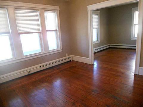 612 Providence St, Woonsocket, RI 02895 photo 8